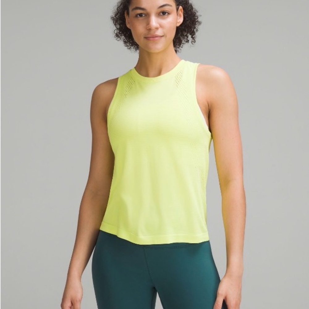 NWOT Lululemon Train to Be Tank in Electric Lemon sz 12